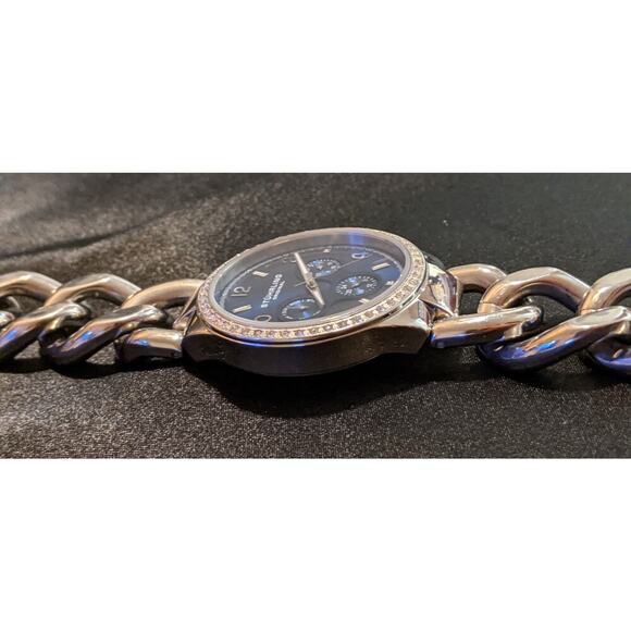 Stuhrling Lady Renoir Shine 813S 02 Women's Quartz Watch Blue Face SS 50M WR - Picture 7 of 11